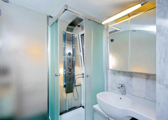 Hotel Coronari *