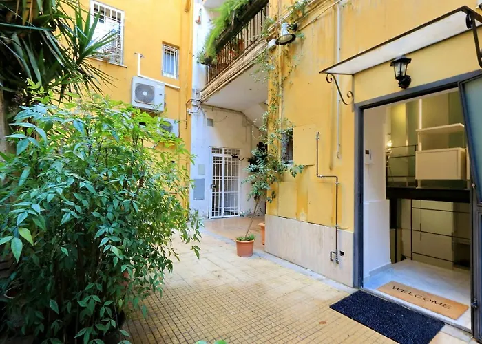 Hotel Coronari *